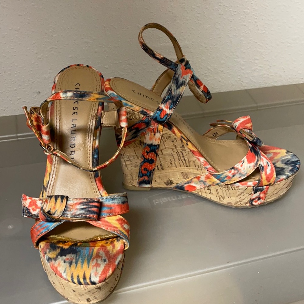 Chinese Laundry Platform Wedge Sandals